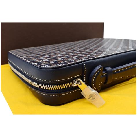 goyard universal companion|GOYARD Goyardine Universal Companion Portfolio Black.